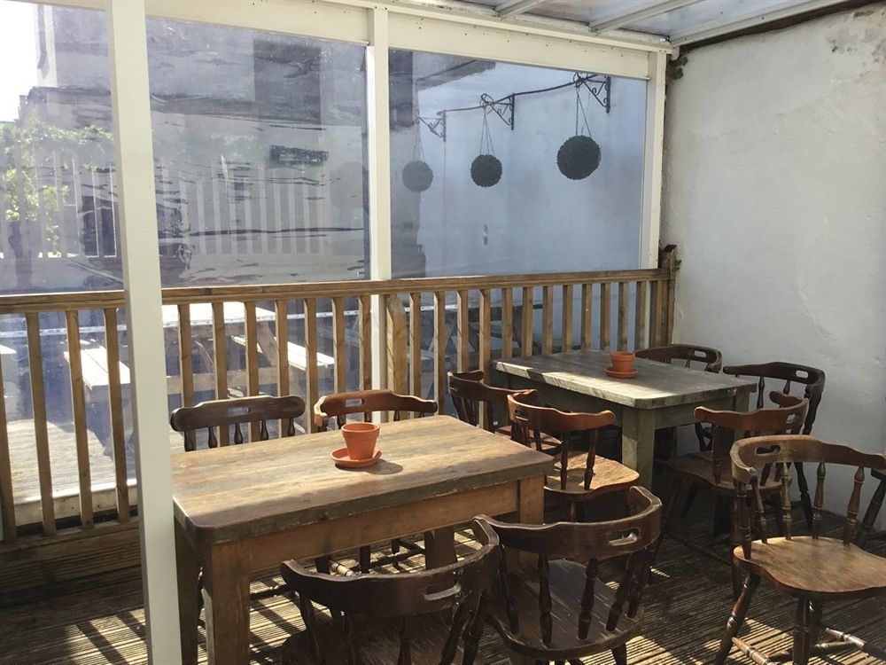 The Dock Inn Пензанс Экстерьер фото